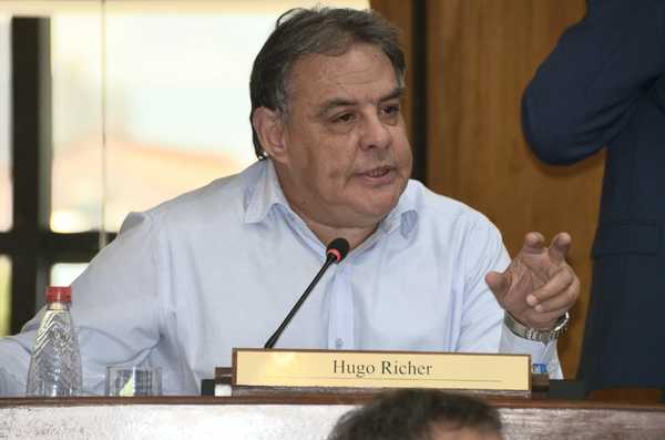 Salida de Escoto es para desviar la atención ante falta de vacunas, dice Richer - ADN Digital
