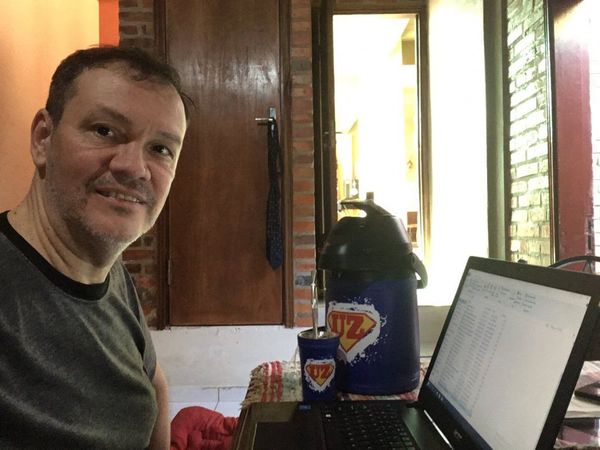 "Necesitamos las vacunas", clama diputado tras muerte de su hermana