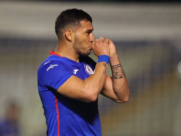 Juan Escobar asegura que Cruz Azul puede crecer más