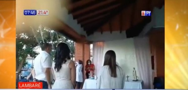 ¡Hermoso gesto! Festejó sus 15 años donando insumos al hospital | Noticias Paraguay