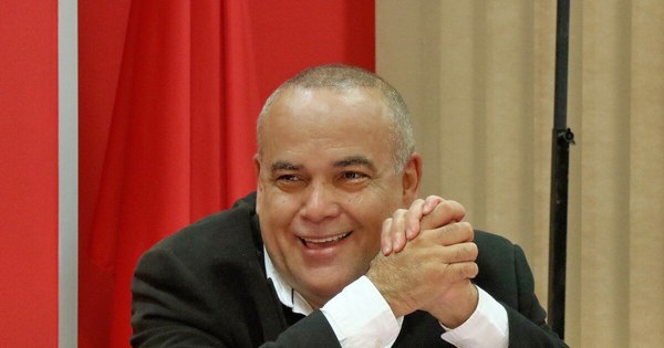 La Nación / “ANR siempre va a ser más que el Partido Liberal”: “Bachi” Núñez acusa de dictadores a liberales