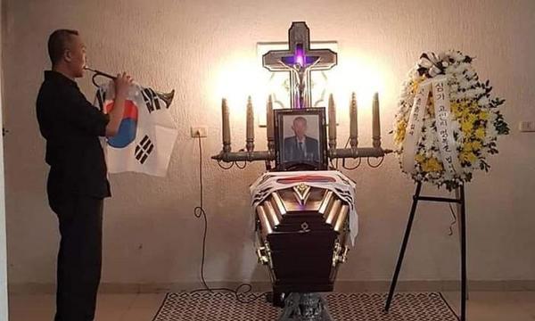 Emotiva despedida al Sr. Hong – Prensa 5