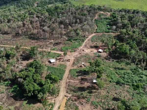 Dos policías resultan heridos tras tiroteo en Campos Morombí