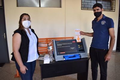 Capacitan a electores en el uso de máquina de votación - Nacionales - ABC Color