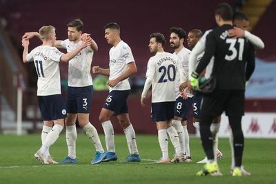 El Manchester City resiste con diez - Fútbol - ABC Color
