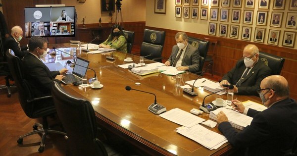 La Nación / Corte aprueba acordada que busca evitar extinción de causas penales en Central