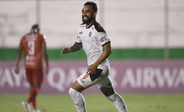 Diario HOY | Con un endiablado Jonathan Herrera, Independiente vence a Guabirá