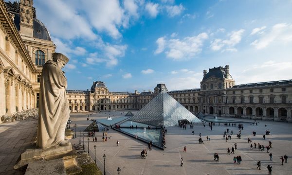 Museos franceses piden la reapertura de sus espacios