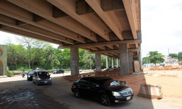 Anuncian desvíos sobre Primer Presidente en zona de obras del Corredor Vial Botánico