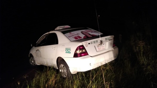 PASAJERO ASALTANTE: TAXISTA FUE DESPOJADO DE SU TAXI A PUNTA DE CUCHILLO.