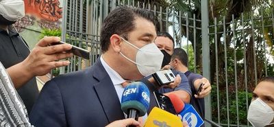 "No se puede estar aplicando 1.600 vacunas por día, es bajísimo", advierte empresario de sector farmacéutico - ADN Digital