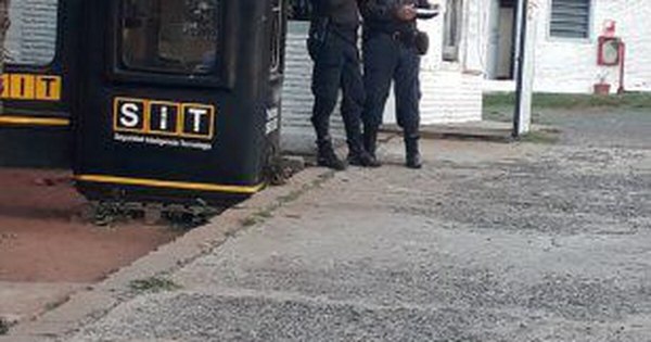 La Nación / Asaltan empresa y balean a guardia en Villa Elisa