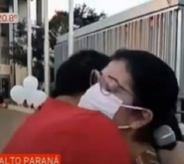 Venció a la covid-19 y ahora se va a casar - Paraguay.com