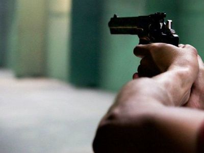Supuesto intento de feminicidio: habría disparado a su mujer