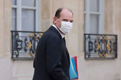Con “Action Culottée”, franceses exigen reapertura de tiendas de lencería - Mundo - ABC Color