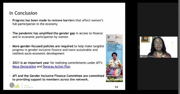 La Nación / Coinciden en rol fundamental de mujeres en el crecimiento económico