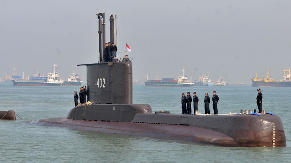 Submarino de Indonesia desaparecido tendría reservas de oxígeno hasta el sábado - Megacadena — Últimas Noticias de Paraguay