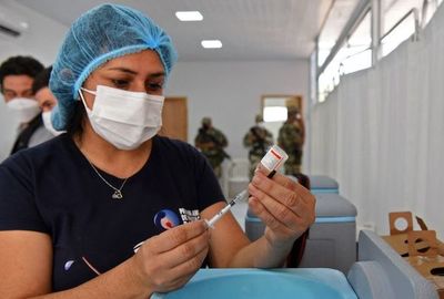 Taiwán entrega donación de US$ 16.5 millones para la compra de la vacuna anticovid de la India  - Nacionales - ABC Color
