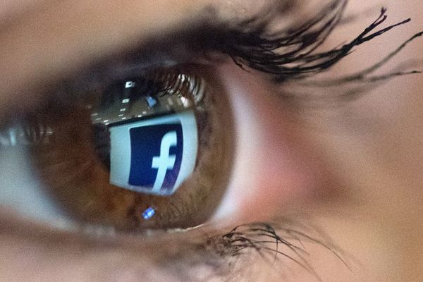 Facebook promete adaptar el canal de noticias a lo que pida cada usuario - Tecnología - ABC Color