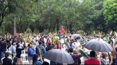 Capiatá: imputan a sacerdote que presidió multitudinaria misa en medio de la cuarentena