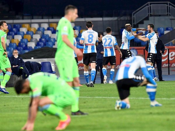 Lazio fue goleado por el Napoli