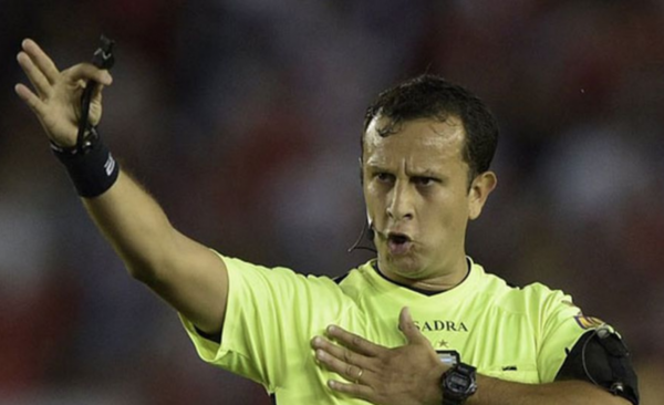 Diario HOY | Árbitro argentino al segundo test de Cerro en la Libertadores