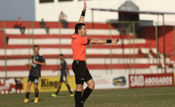 Diario HOY | Barcelona y The Strongest juegan con arbitraje paraguayo