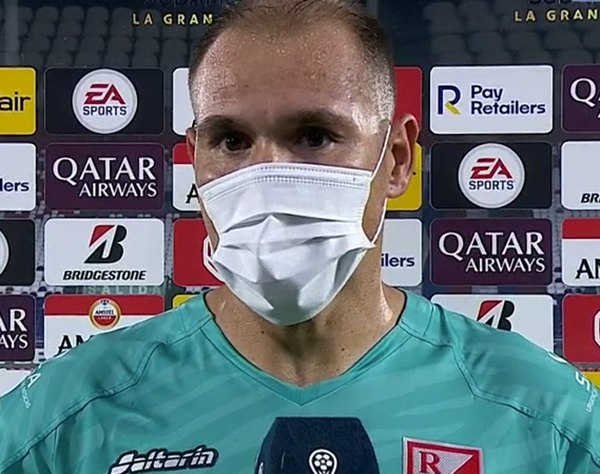 Daniel Azcona, la figura del partido ante el Corinthians