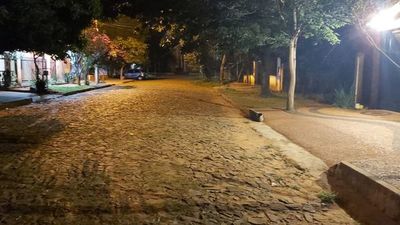 Violentos motochorros asaltan a dos menores de edad en Luque - Nacionales - ABC Color