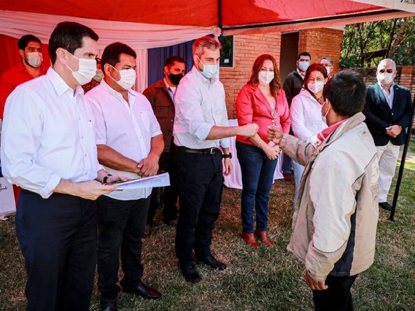 Marito sugiere veto a uso de fondos sociales y elogia sistema de salud