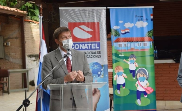 Diario HOY | Clases virtuales: MEC recibió notebooks y las repartirá a 41 escuelas