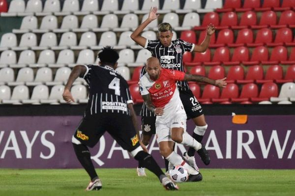 River Plate se planta y empata con Corinthians