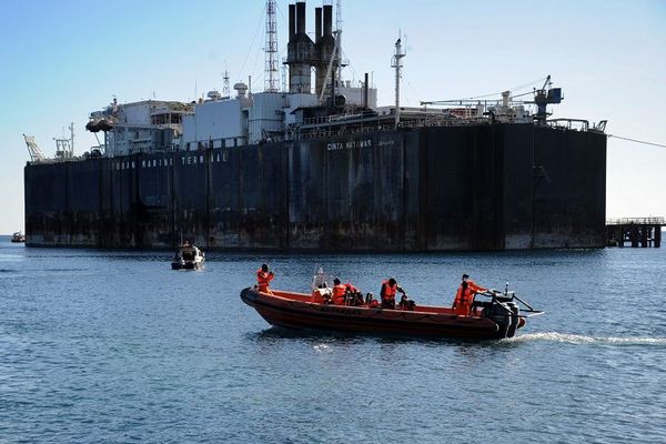 Rescatistas detectan “objeto” durante búsqueda de submarino indonesio - Mundo - ABC Color