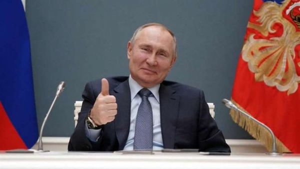 Putin anuncia 10 días no laborables en mayo para frenar avance de pandemia