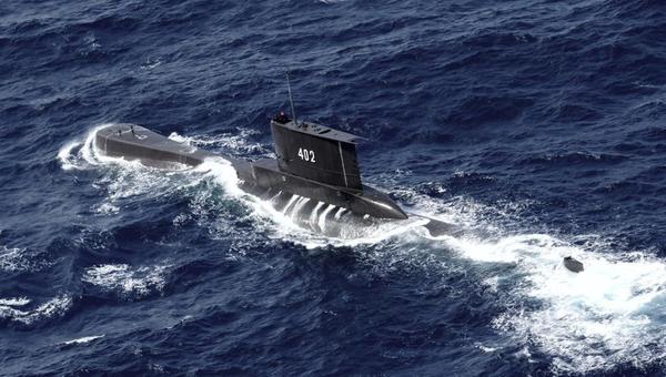 Submarino desaparecido con 53 tripulantes en Indonesia solo tendrá oxígeno hasta el sábado