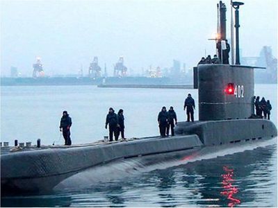 Indonesia: Detectan objeto durante la búsqueda de submarino