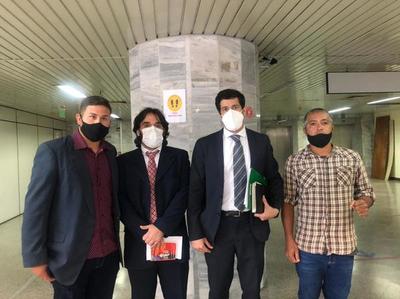 Otorgan arresto domiciliario a dos procesados por la quema de “Colorado Róga”