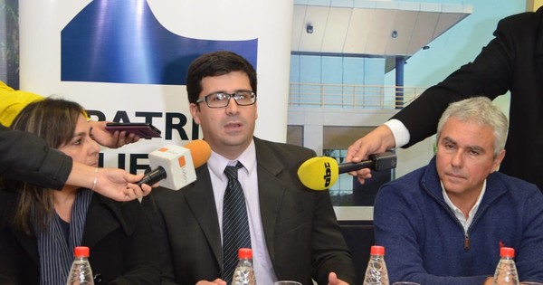 La Nación / Exigen informe de los dos últimos años de gestión en el IPS