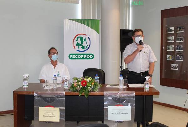 Eugenio Schöller fue reelecto como presidente de Fecoprod
