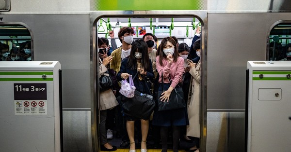 La Nación / ¿Por qué la vacuna anti-COVID-19 avanza en Japón a velocidad de tortuga?