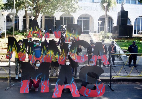 Afiliaciones mau: Celebran victoria judicial, pero lamentan que ANR oculte documentos que los incriminarían - Nacionales - ABC Color