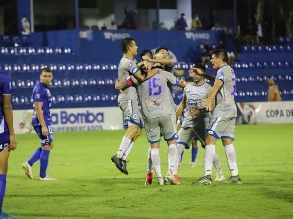 12 de Octubre se toma revancha y golea a Sol de América