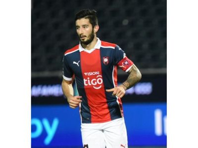 El partido 100 del   capitán es celebrado por el Ciclón