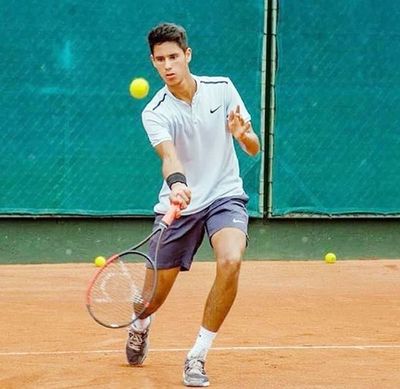 Daniel Vallejo ya es campeón en dobles y va por uno más - Tenis - ABC Color