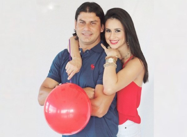 Crónica / Helem responde a su cuerno, quien tiró fuertes acusaciones sobre ella