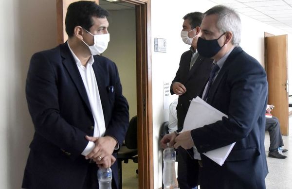 Exministros de Agricultura Cardozo y Godoy, a juicio por millonario desvío - Nacionales - ABC Color