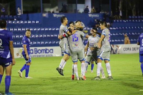 12 de Octubre se toma revancha y golea a Sol de América