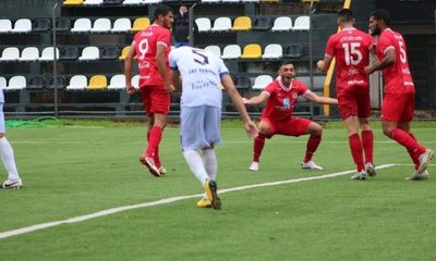 Sobre el final, 3 de Febrero dejó escapar el triunfo
