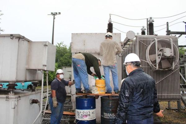 Pese a tiempo perdido, finalmente conectan provisión de energía para producir oxígeno en Acepar - Nacionales - ABC Color