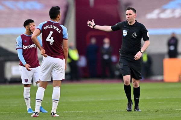 Chelsea se pone cómodo en ‘zona Champions’, Balbuena expulsado - Fútbol - ABC Color